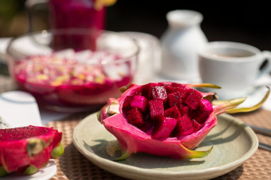 Manfaat buah naga